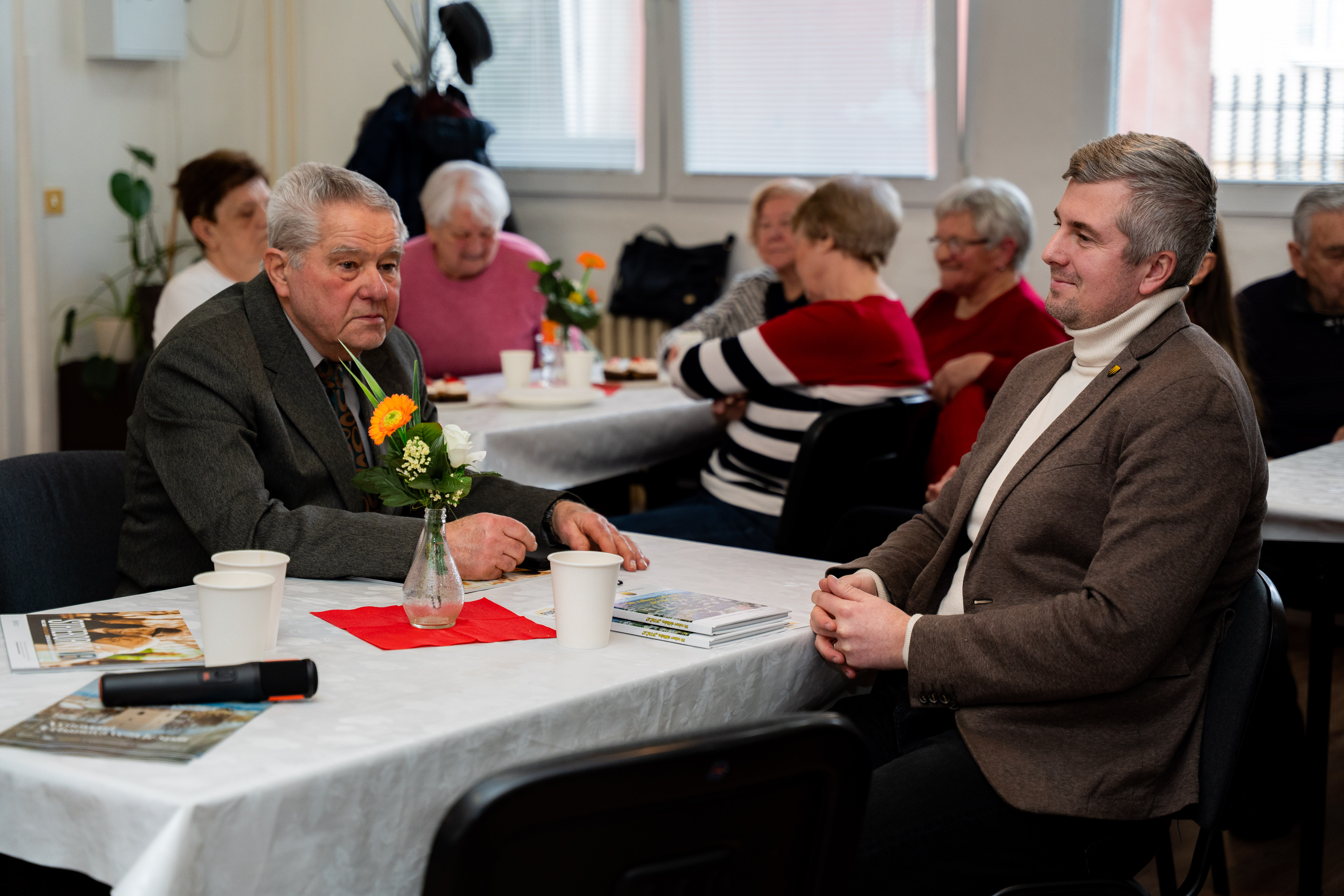 Seniorsky klub mestskej casti Kosice-Dargovskych hrdinov-1-3